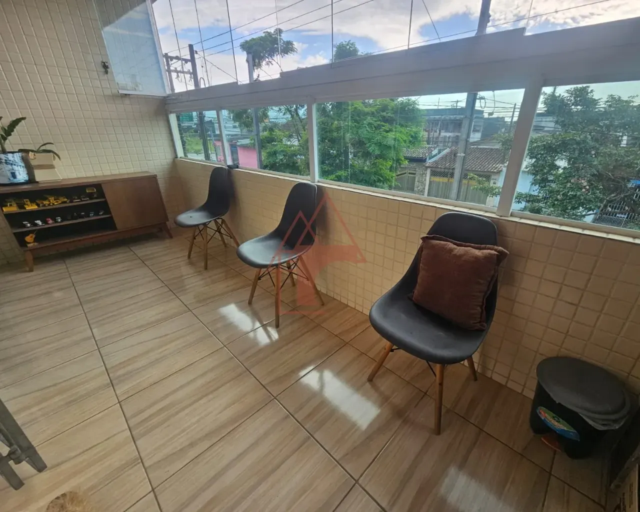 Imagem Casa com 2 Quartos à Venda, 75 m² em Mirim - Praia Grande