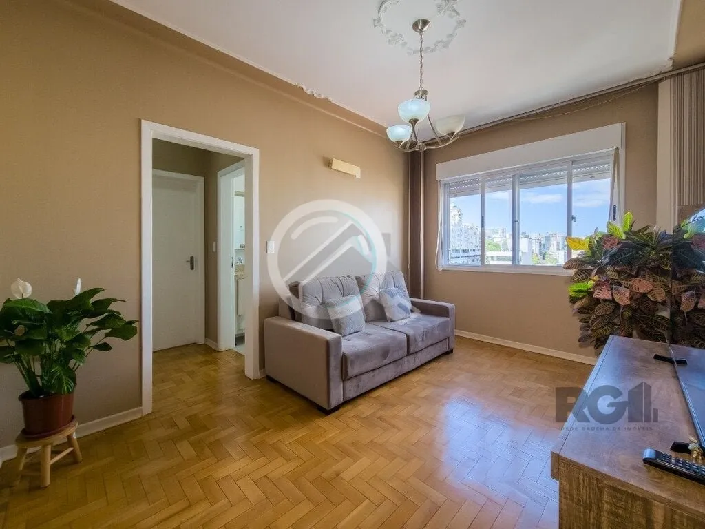 Imagem Descubra o charme de viver em Moinhos de Vento, Porto Alegre! Este apartamento moderno, localizado n...