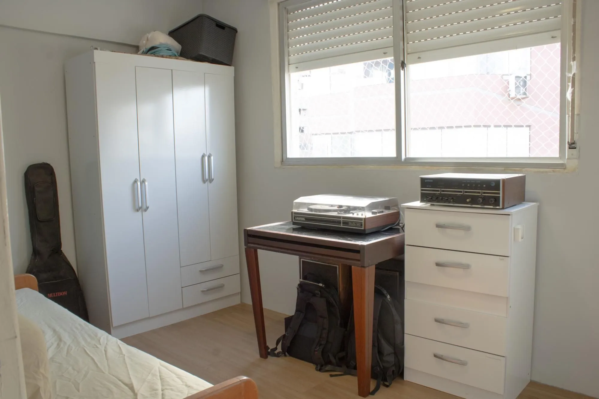 Imagem COBERTURA A VENDA - 2 DORMITORIOS - R$480.000,00 - CENTRO - CANOAS / RS