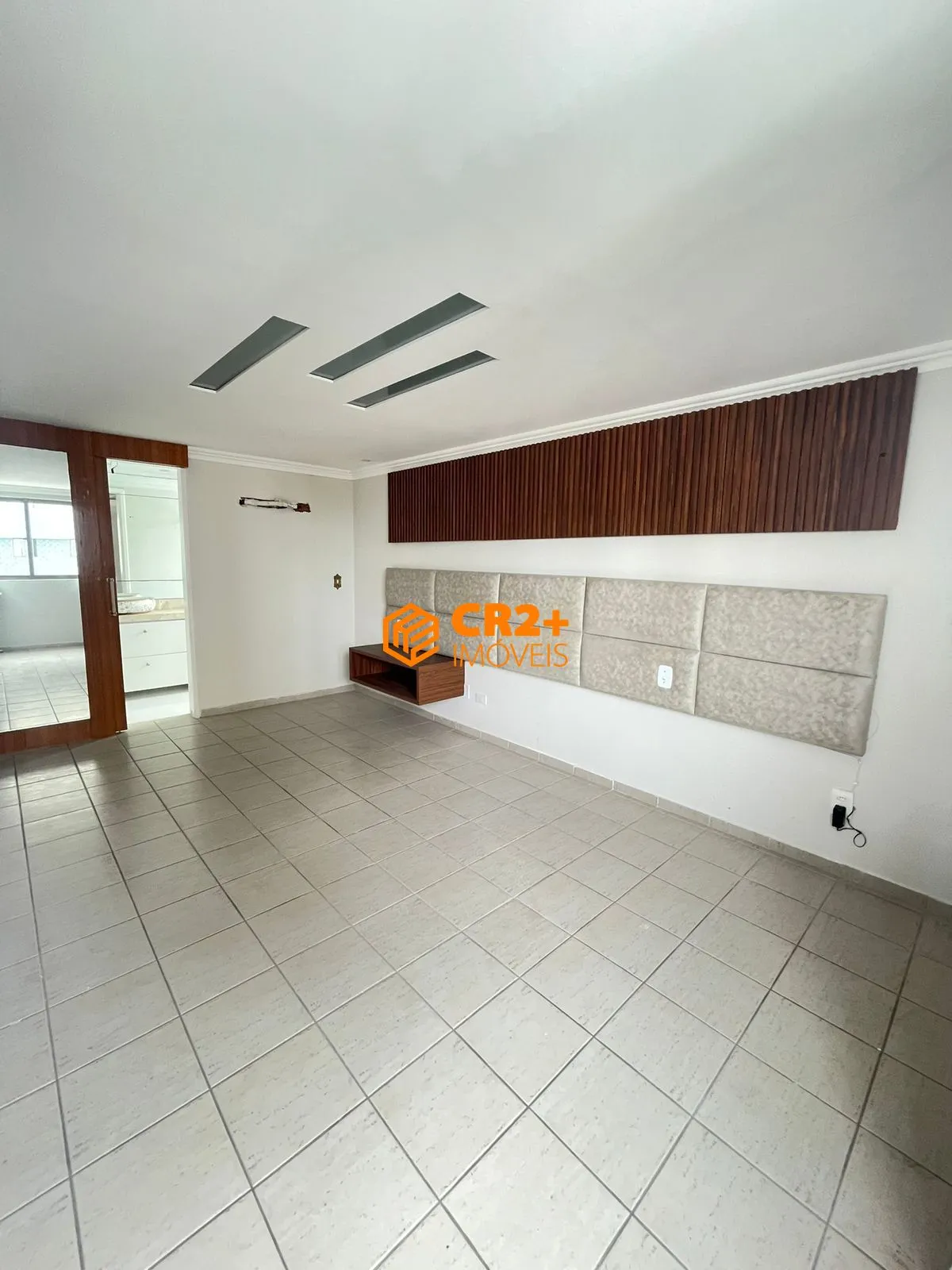 Imagem Vendo apartamento em boa viagem próximo do colegio santa maria, 189m2 com 4 quar