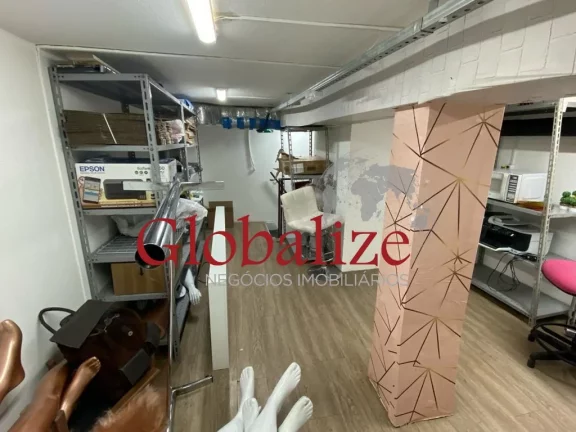 Imagem ALUGO LOJA SHOPPING PARQUE BALNEÁRIO - 52M², NA QUADRA DA PRAIA EM SANTOS, PACOTE R$ 12.000,00