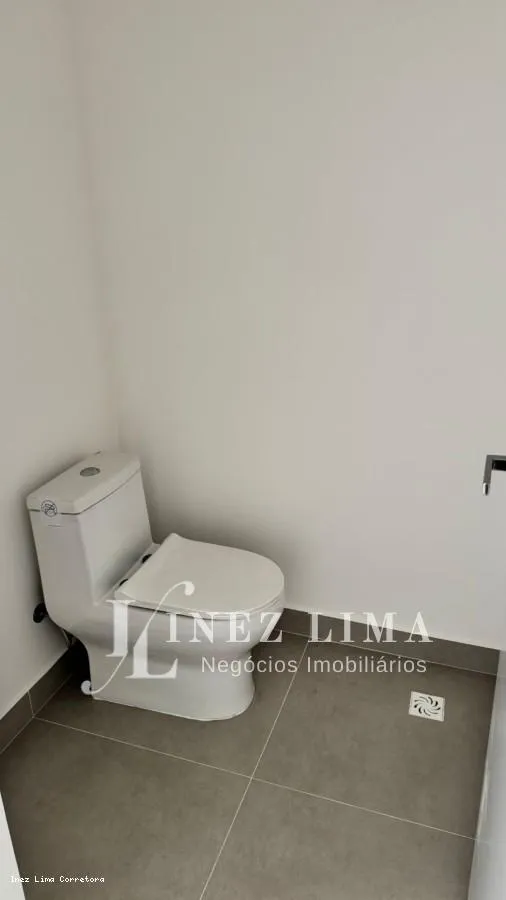 Imagem Apartamento 3 dormitórios para Venda em Itapema, Meia Praia, 3 dormitórios, 3 suítes, 4 banheiros, 2 vagas
