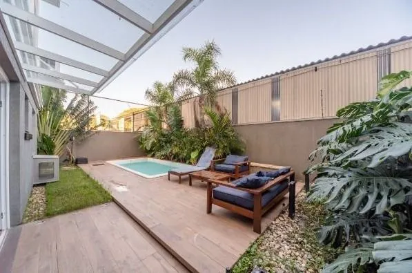 Imagem Garden com piscina privativa à venda no bairro Glória, com 146m² privativos, 2 dormitórios sendo 1 suíte, 1 vaga de garagem.