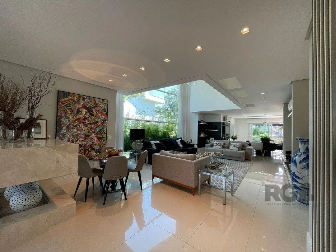 Imagem Casa de Condomínio em Atlântida Sul