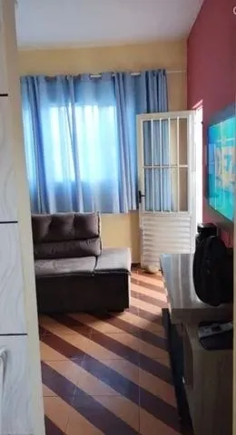 Imagem Casa à venda 2 Quartos, 195M², Parque São Domingos, Pindamonhangaba - SP