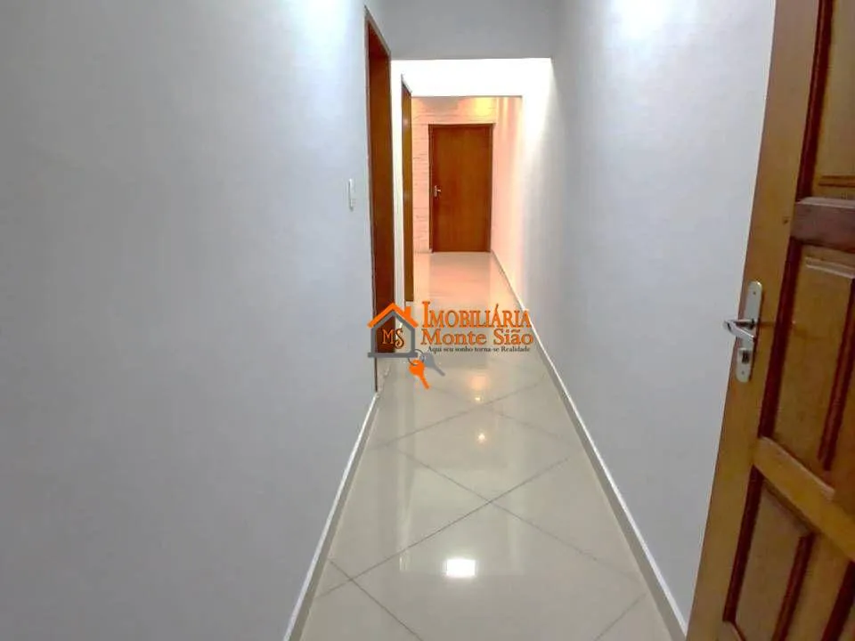 Imagem Sobrado com 3 dormitórios à venda, 220 m² por R$ 695.000,00 - Jardim Palmira - Guarulhos/SP