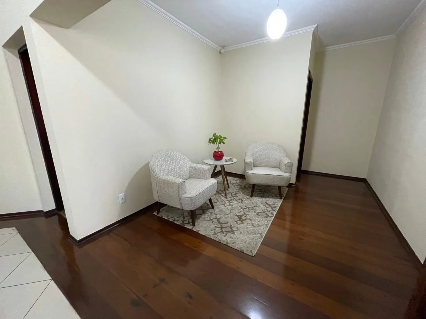 Imagem Casa à venda 3 Quartos, 1 Suite, 2 Vagas, 400M², Bel Recanto, Taubaté - SP