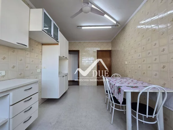 Imagem Apartamento com 3 dormitórios à venda, 123 m² por R$ 790.000 - Ponta da Praia - Santos/SP
