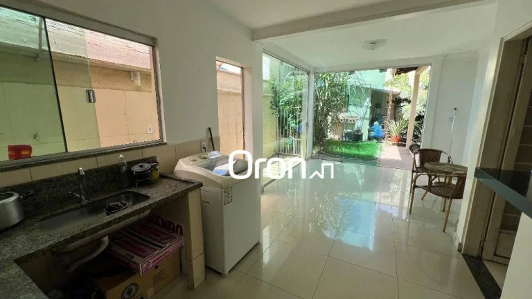 Imagem Sobrado à venda, 231 m² por R$ 800.000,00 - Residencial Porto Seguro Itaparica - Aparecida de Goiânia/GO