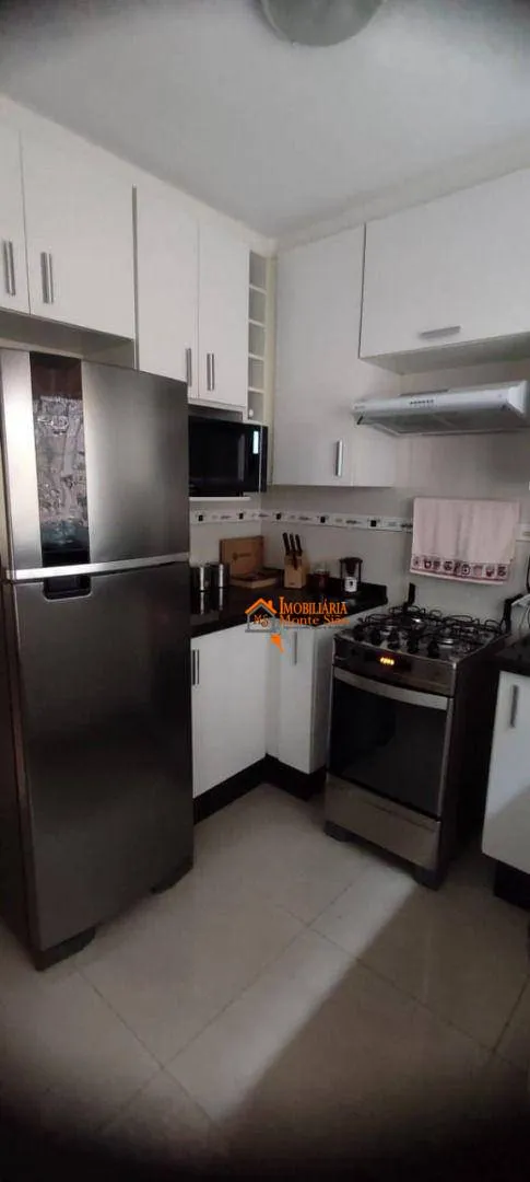 Imagem Casa com 2 dormitórios à venda, 68 m² por R$ 375.000,00 - Cidade Soberana - Guarulhos/SP