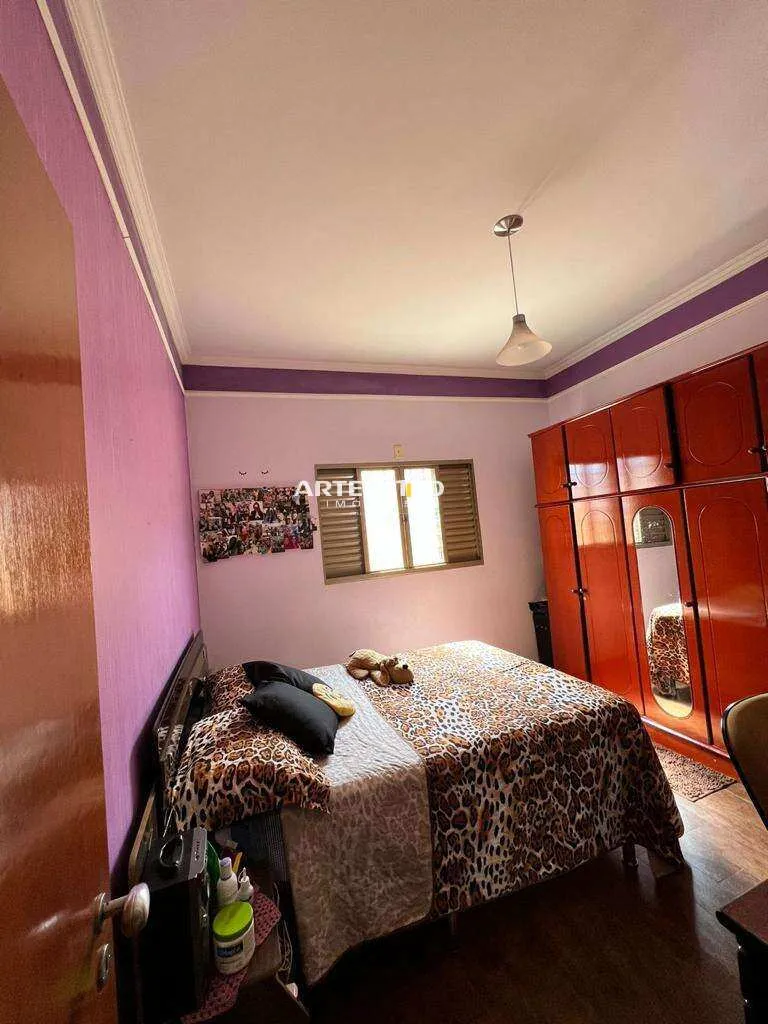 Imagem Casa à venda em Franca, Parque João Leite, com 3 quartos, 180m2