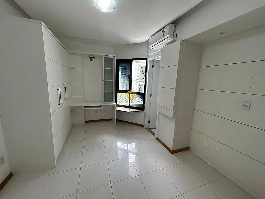 Imagem Apartamento 4 Suítes na Graça  Mansão Rio de São Pedro
