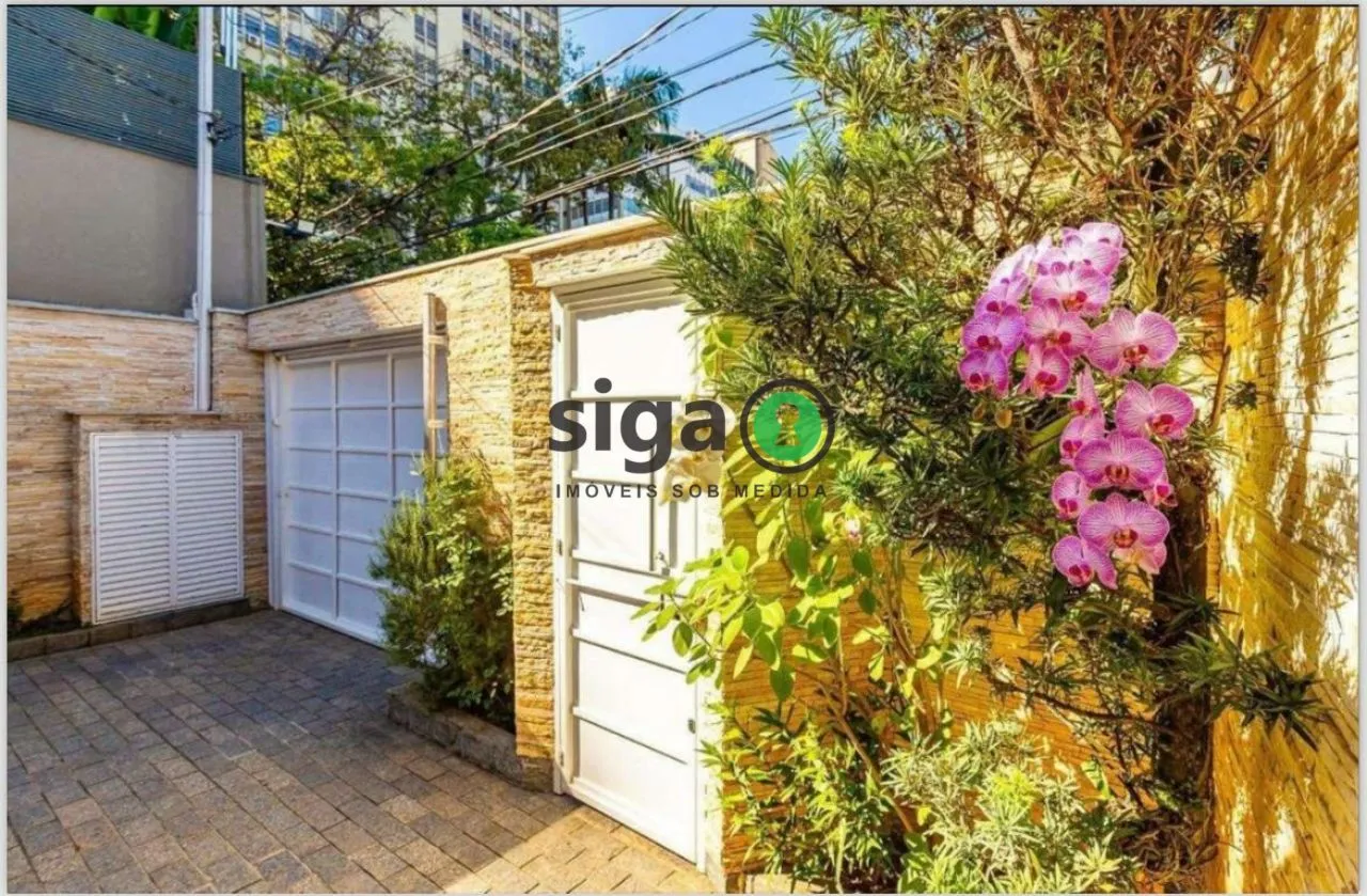 Imagem Casa Assobradada à venda com 4 quartos, sendo 2 suites, 4 vagas no Jardim Paulistano, SEM MOBILIA