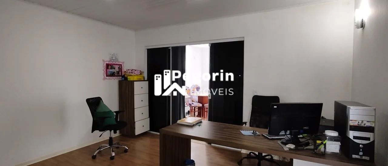 Imagem Casa à venda em Piraquara, Centro, com 4 quartos, 238,00m²