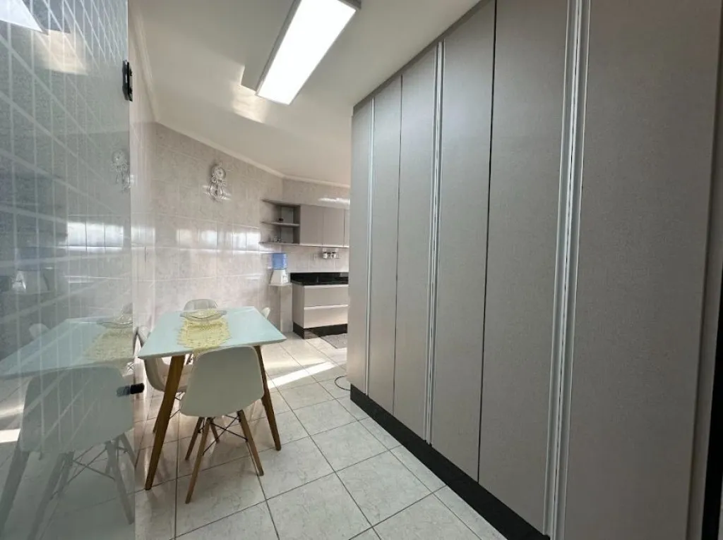 Imagem APARTAMENTO COM 133,00 m² - CANTO DO FORTE - PRAIA GRANDE SP