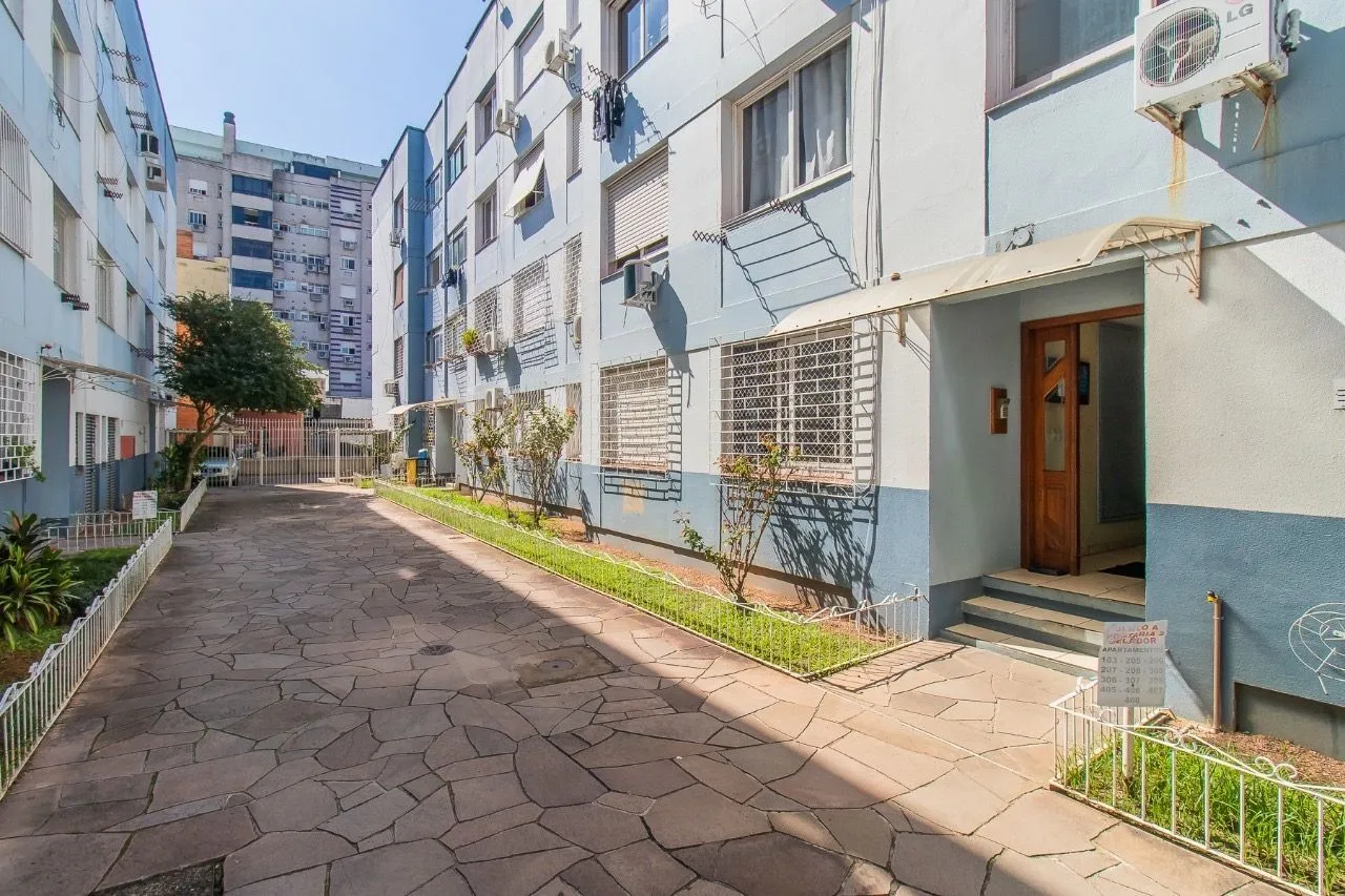 Imagem Apartamento à venda semimobiliado, decorado por arquiteta e pronto para morar.