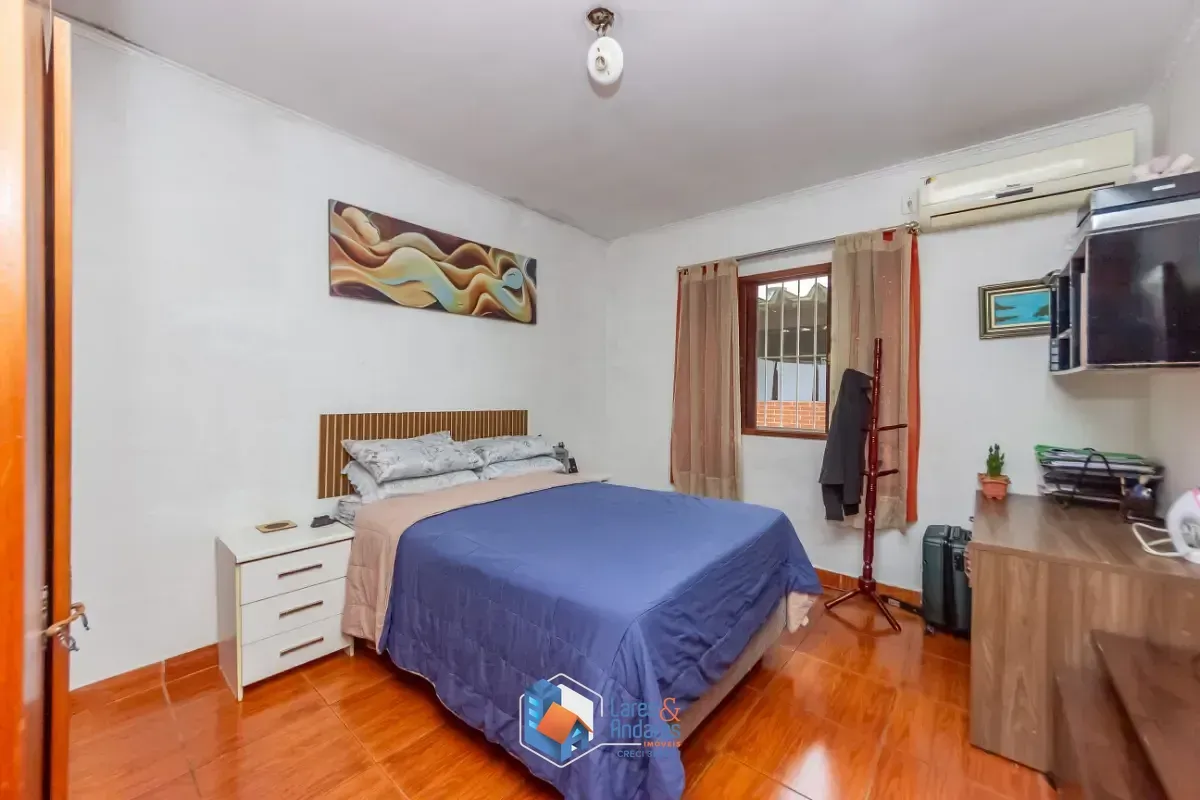 Imagem Casa para venda em Engenheiro Goulart com 4 quartos, sendo 1 suíte, 154m²