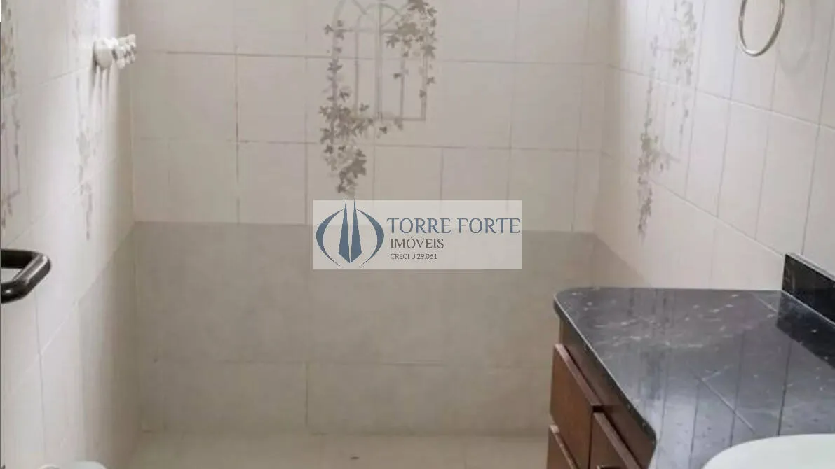 Imagem Casa espaçosa 400 m² 5 dormitórios 2 suítes 4 banheiros 4 vagas de garagem