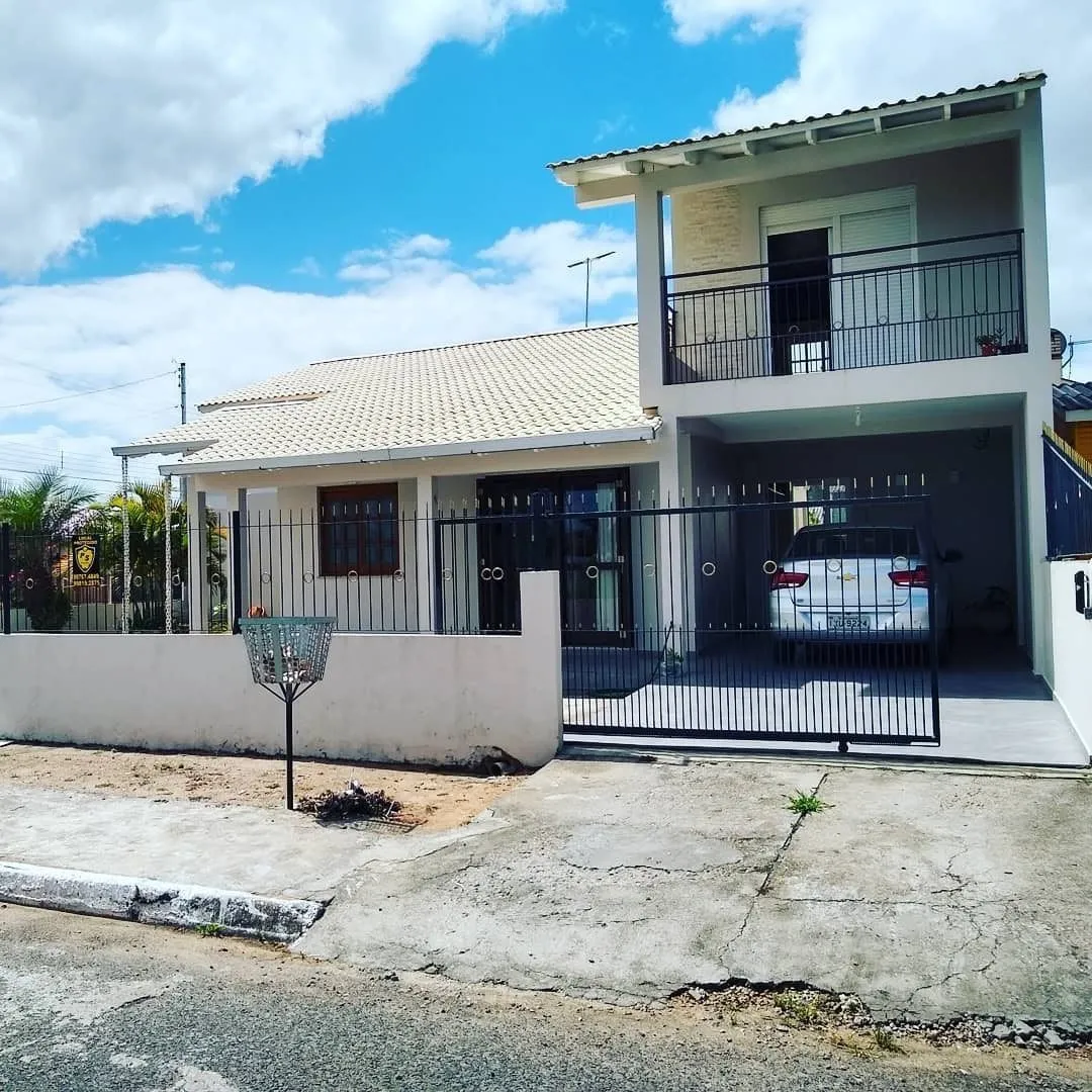 Casa Sobrado Com Excelente localização