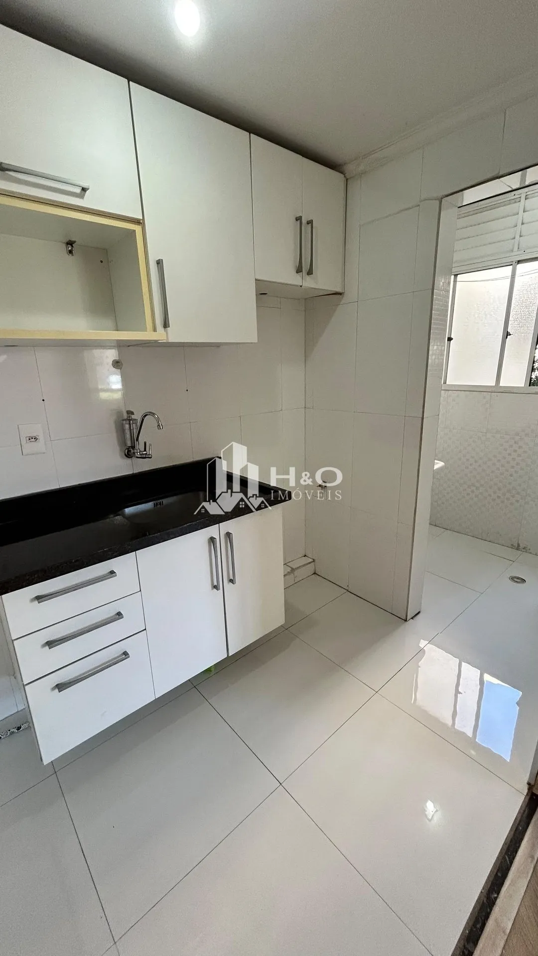Imagem Apartamento 2 Dormitórios com Planejados e Sacada à Venda na Cidade Líder