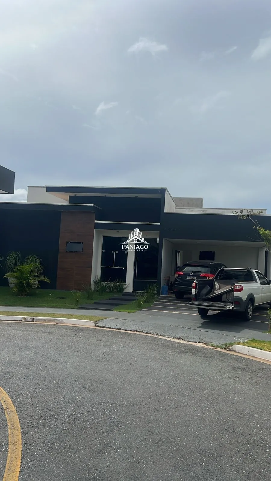 Imagem Casa em Condomínio 3 dormitórios à venda Condomínio Primor das Torres Cuiabá/MT