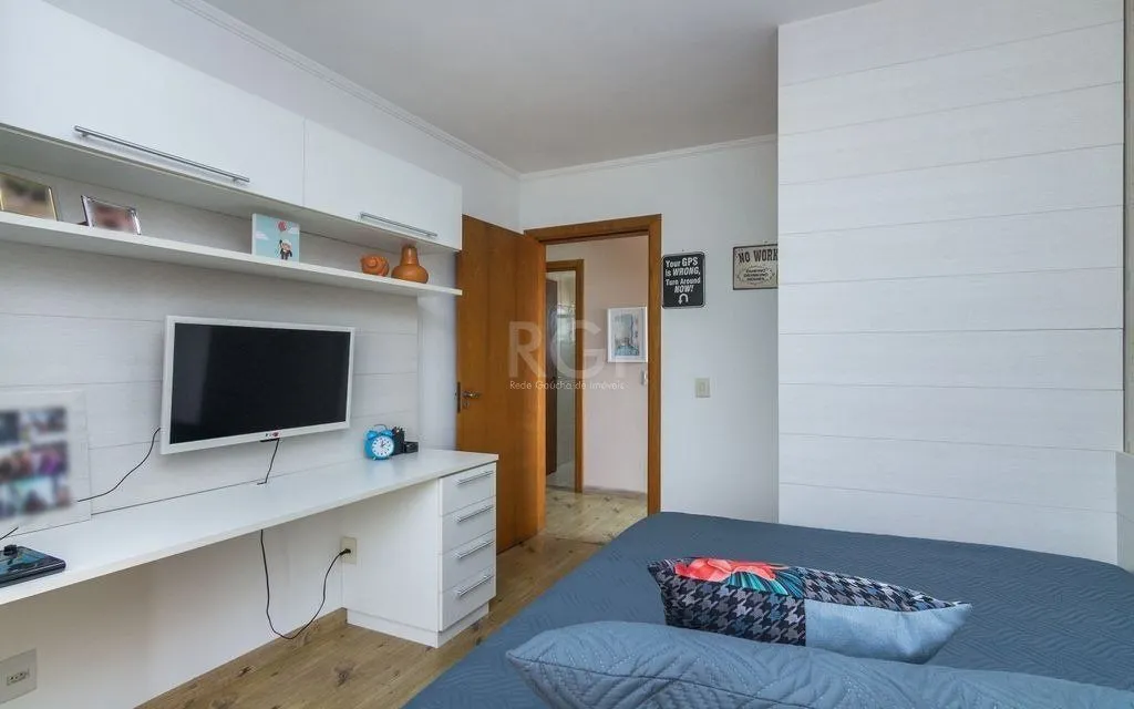 Imagem Casa Condominio de 3 dormitórios 3 vagas - bairro Nonoai