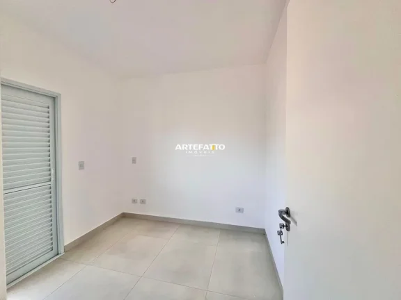 Imagem Apartamento a venda no Itaguá perto da Praça do Cristo 2 dormitórios e 1 vaga