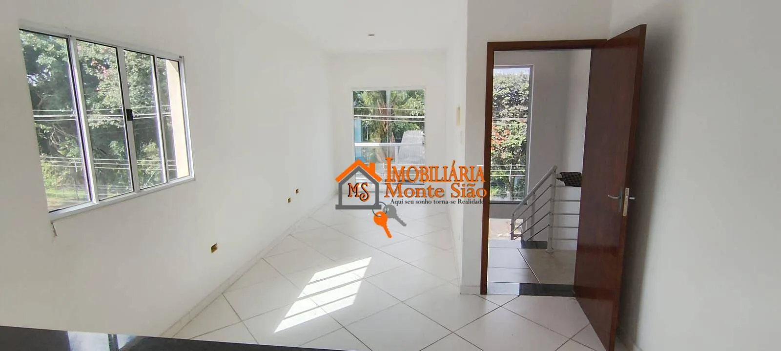 Imagem Casa com 2 dormitórios à venda, 60 m² por R$ 350.000,00 - Jardim do Triunfo - Guarulhos/SP