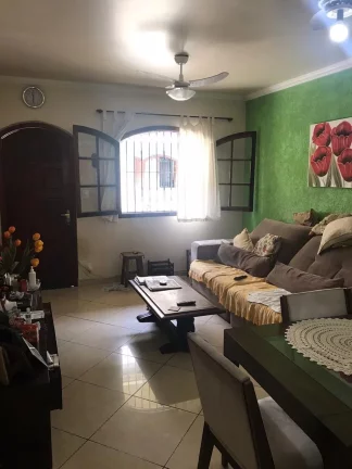 Imagem Vendo casa próxima a Padaria Padoca