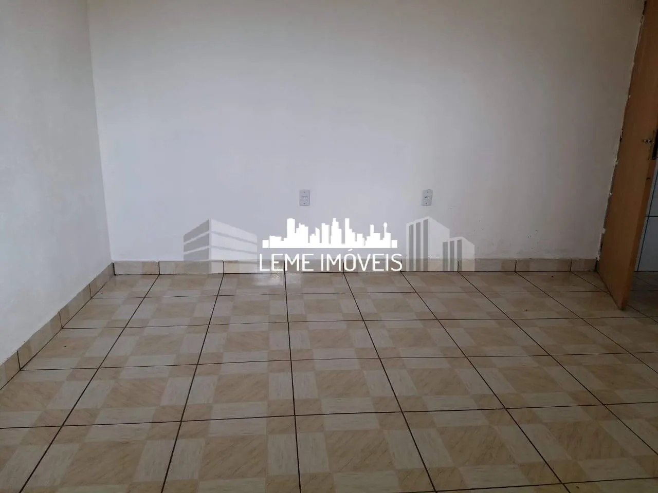 Imagem DUAS CASAS COM O2 CÔMODOS CADA UMA! OPÇÃO DE IMÓVEL PARA RENDA OU MORADIA!