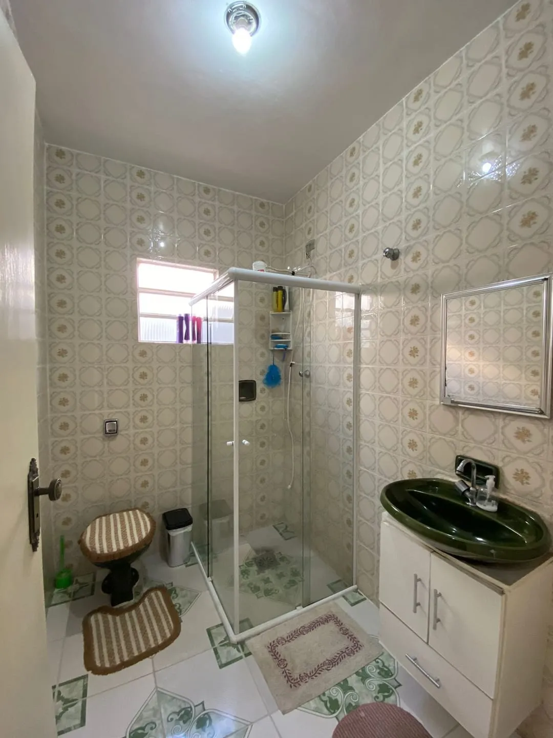 Imagem Casa à venda 4 Quartos, 1 Vaga, 250M², Jardim Baronesa, Taubaté - SP