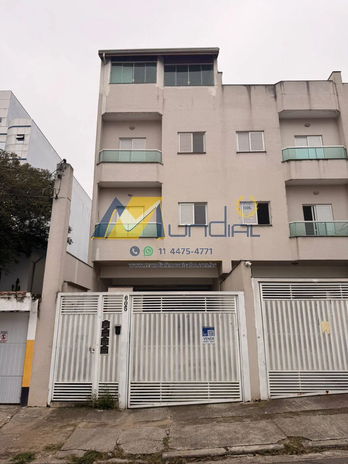 Imagem Apartamento sem condomínio no Campestre com quintal e planejados