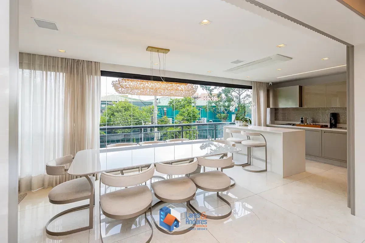 Imagem Apartamento garden para venda em Vila Olímpia com 3 quartos, sendo 3 suítes, 220m²
