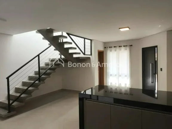 Imagem Sobrado em condomínio tranquilo com 2 suítes com armários e varanda , box no banheiros , sala par...