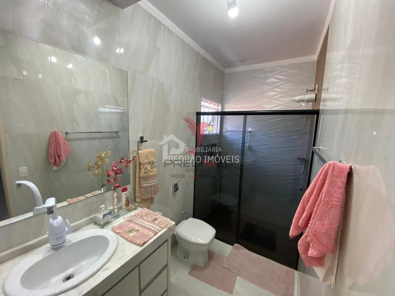 Imagem Sobrado de 3 quartos, 200m² no bairro Vila Santa Cecília, em Lençóis Paulista