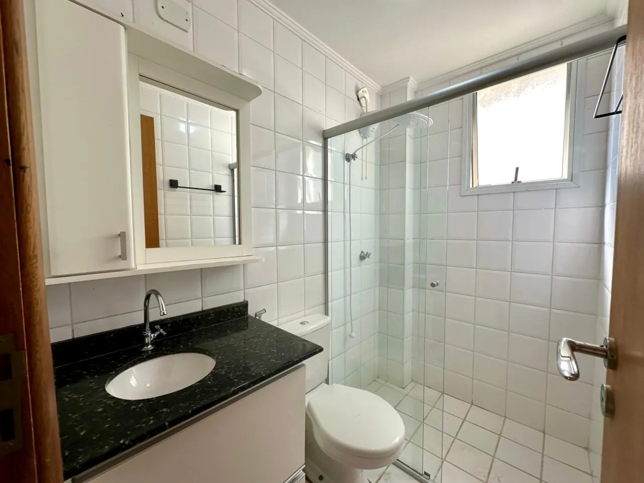 Imagem Apartamento no Edifício Mediterraneé no Campolim com 3 dormitórios, varanda ampla e localização privilegiada
