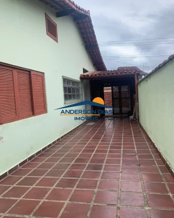 Imagem Casa com 3 dormitórios à venda, 250 m² por R$ 600.000 - Praia das Palmeiras - Caraguatatuba/SP