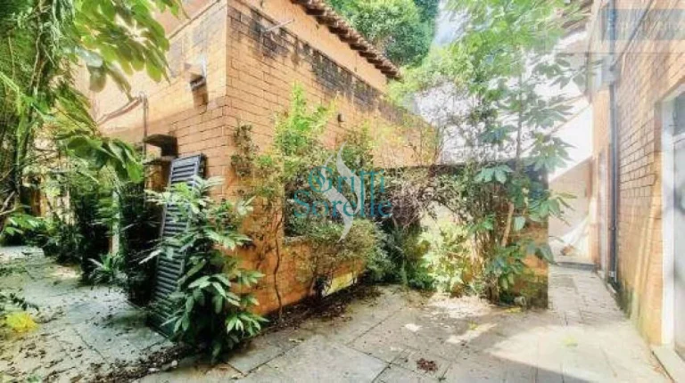 Imagem Sobrado à Venda em Jardim Paulista - São Paulo/SP.