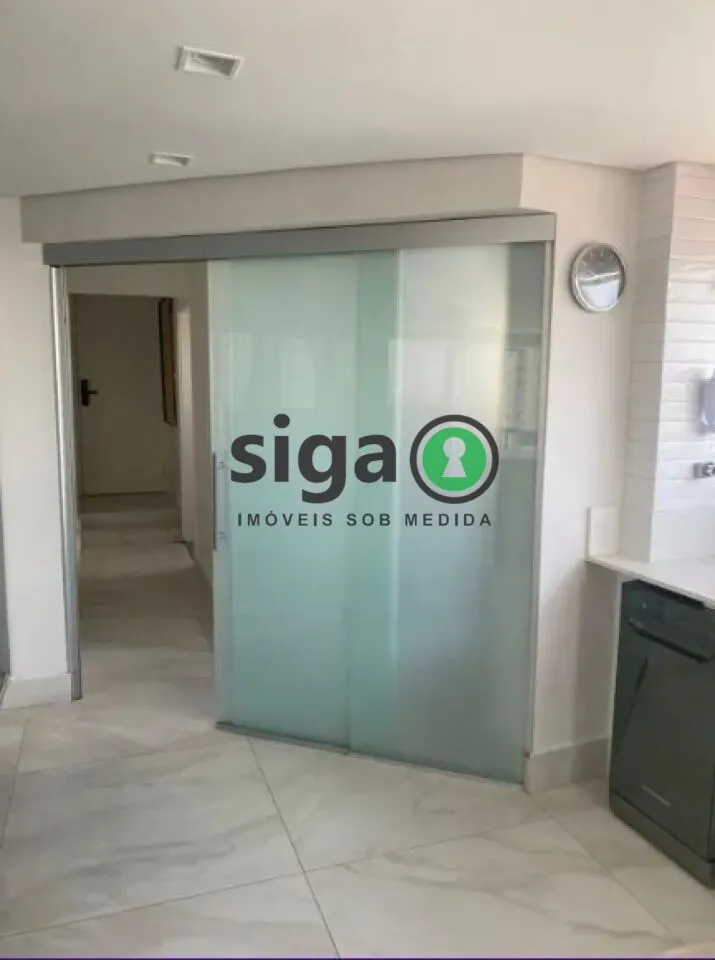 Imagem Apartamento reformado no Parque da Mooca com 156 m², 2 suítes e 3 vagas fixas