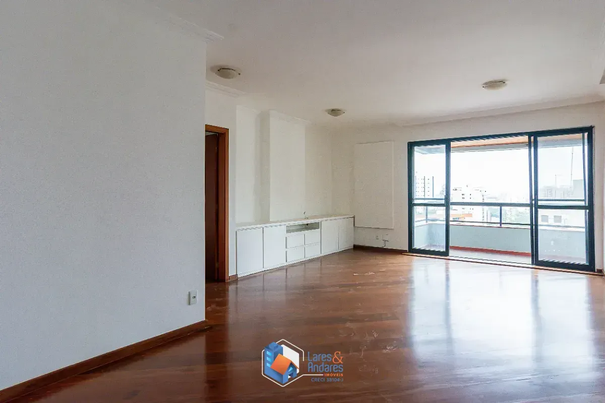 Foto do imóvel Apartamento para venda em Vila Suzana com 4 quartos, sendo 2 suítes, 156m² em Rua Doutor Oscar Monteiro de Barros