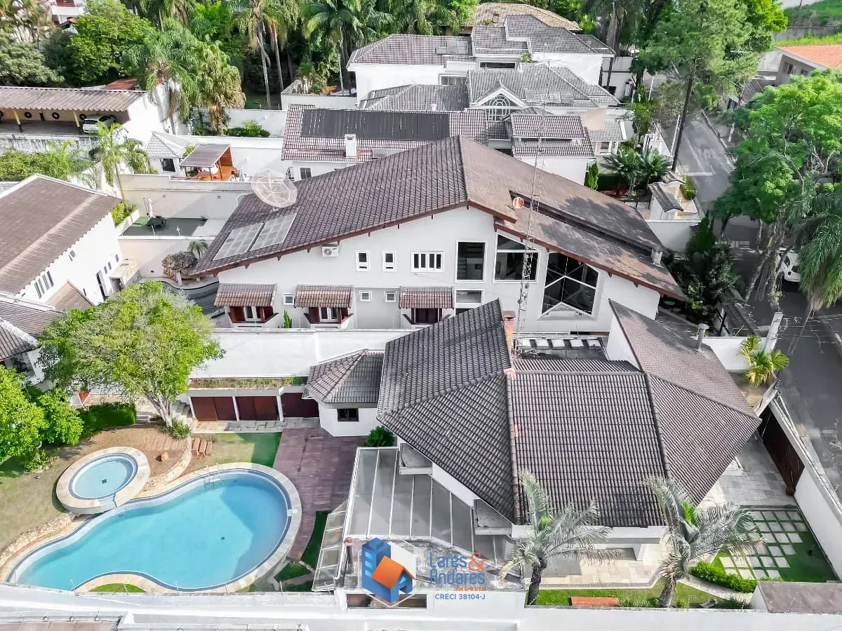 Imagem Casa para venda em Jardim Floresta com 4 quartos, sendo 3 suítes, 409m²