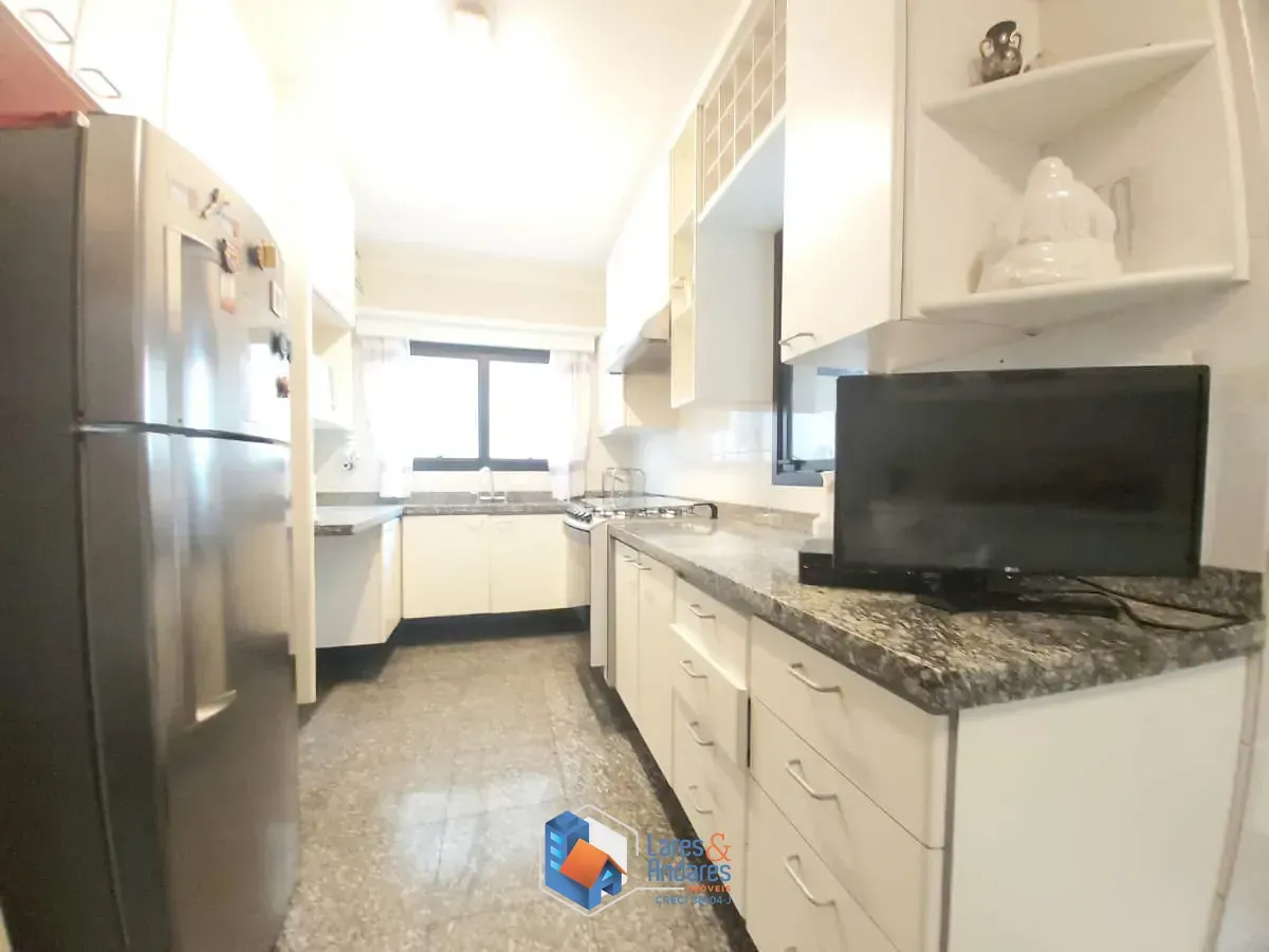 Imagem Apartamento para venda em Perdizes com 4 quartos, sendo 3 suítes, 200m²