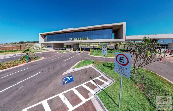 Imagem Lote em Condomínio Fechado para Venda em Goiânia, Parque Cidade