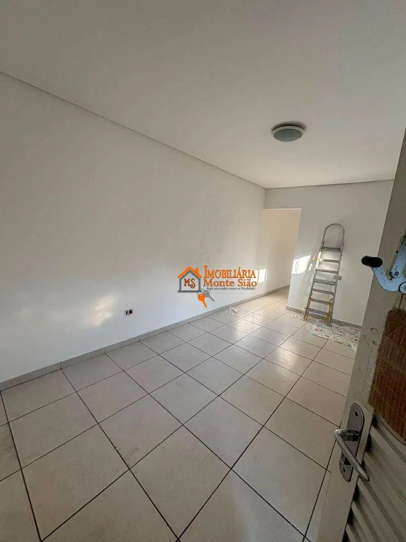 Imagem Casa com 1 dormitório para alugar, 30 m² por R$ 1.250,00/mês - Cidade Brasil - Guarulhos/SP