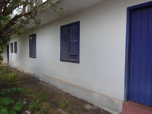 Imagem Casa ampla com vocação comercial no Centro , excelente para clínicas e escritórios , banheiros m...