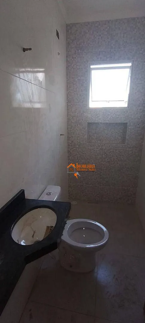 Imagem Sobrado com 3 dormitórios à venda, 140 m² por R$ 800.000,00 - Jardim Santa Clara - Guarulhos/SP