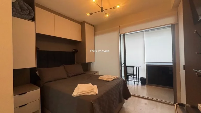 Imagem Apartamento de alto padrão para locação em Pinheiros, São Paulo-SP: 1 quarto, 1 sala, 1 banheiro, 24,50 m² de área.