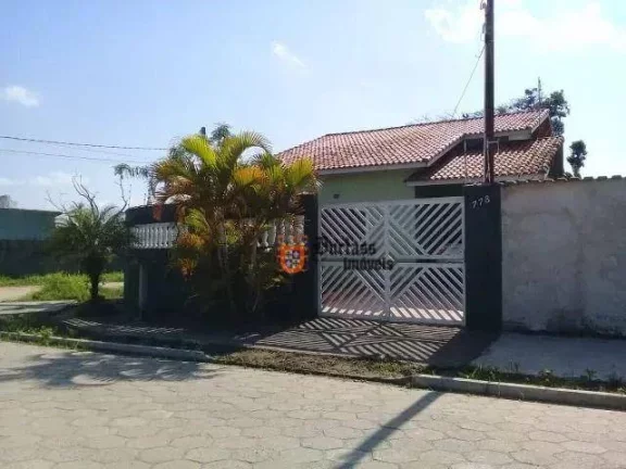 Imagem Casa com 3 dormitórios à venda, 125 m² por R$ 435.000 - Balneário São João Batista II - Peruíbe/SP