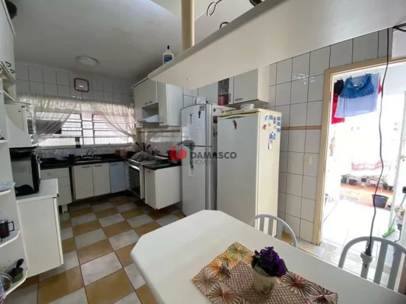Imagem Sobrado à venda 3 Quartos, 1 Suite, 2 Vagas, 165M², Jardim, Santo André - SP