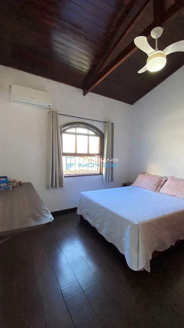 Imagem Sobrado com 5 quartos, Canto do Forte, Praia Grande - R$ 1.6 mi, Cod: 3671